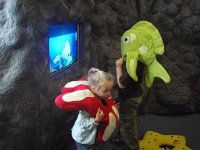 2009-03-03Children'sDiscoveryCenter (3)  There's the TV - and Sam as a fish studying himself.