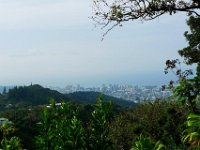 2011-02-15Pu'u 'Ohi'aHikers  Honolulu in the voggy haze.