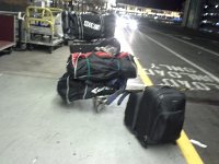 20160823 020028  At the airport. It's 2am. OMG.